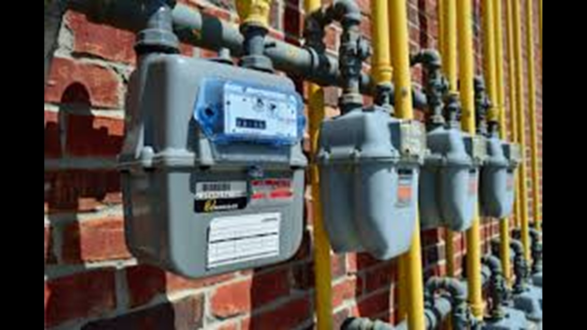 How the smell of natural gas outside might be related to the weather