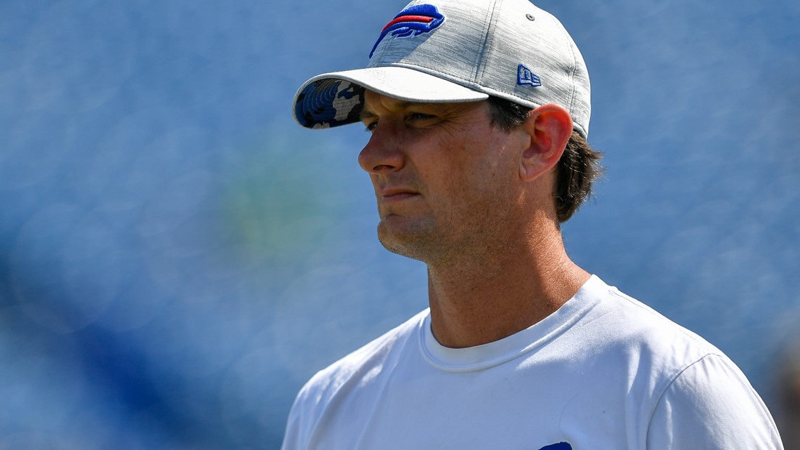 Panthers interview Bills offensive coordinator Dorsey