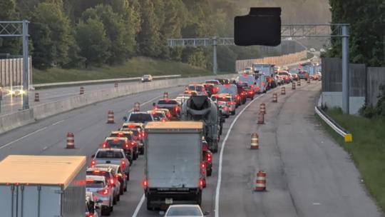 Gas leak disrupts traffic on I-485 in Matthews wcnc