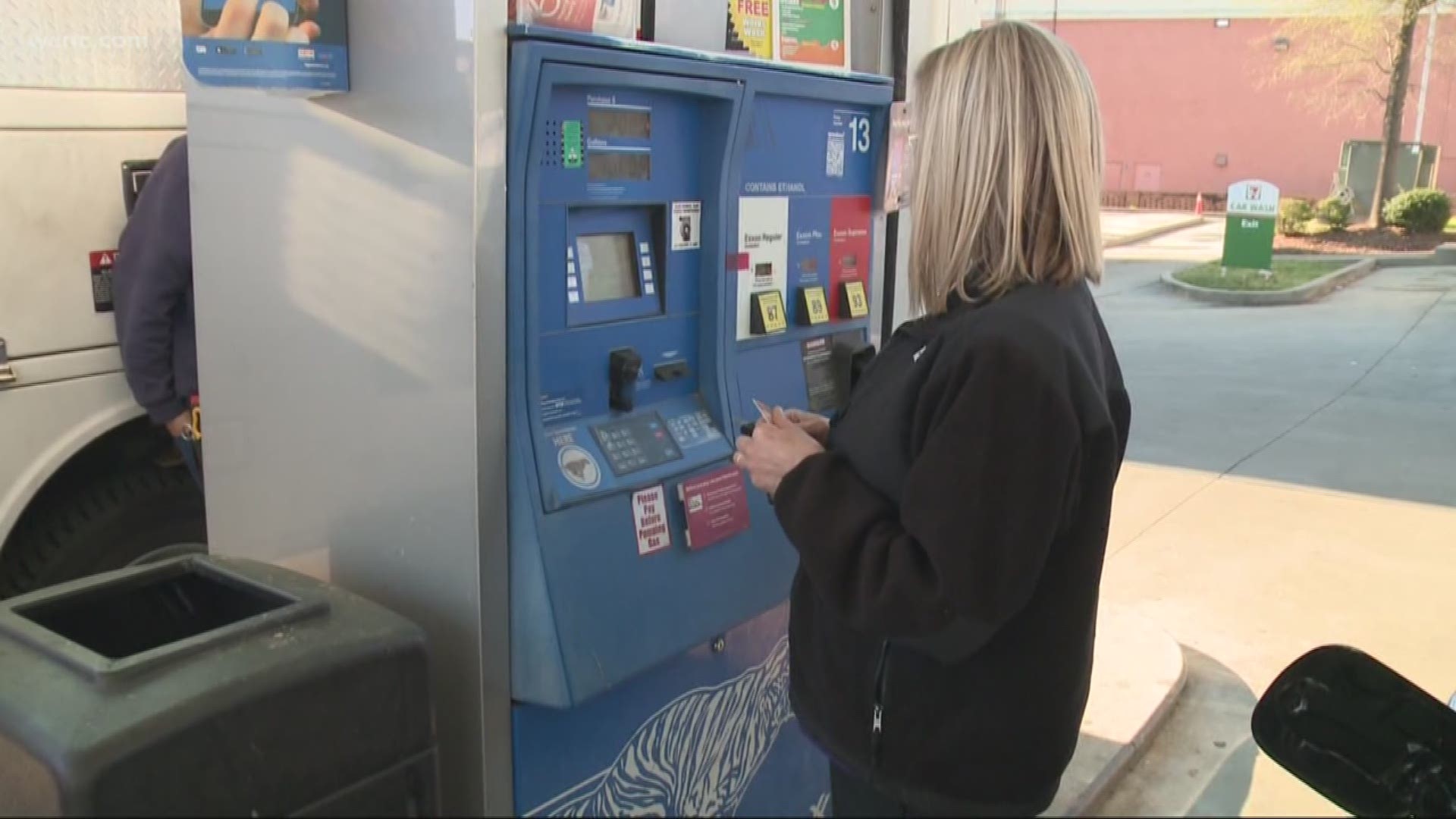 Drivers in the Charlotte area got some relief when the Mobil gas station in Concord gave away free gas cards Thursday.
