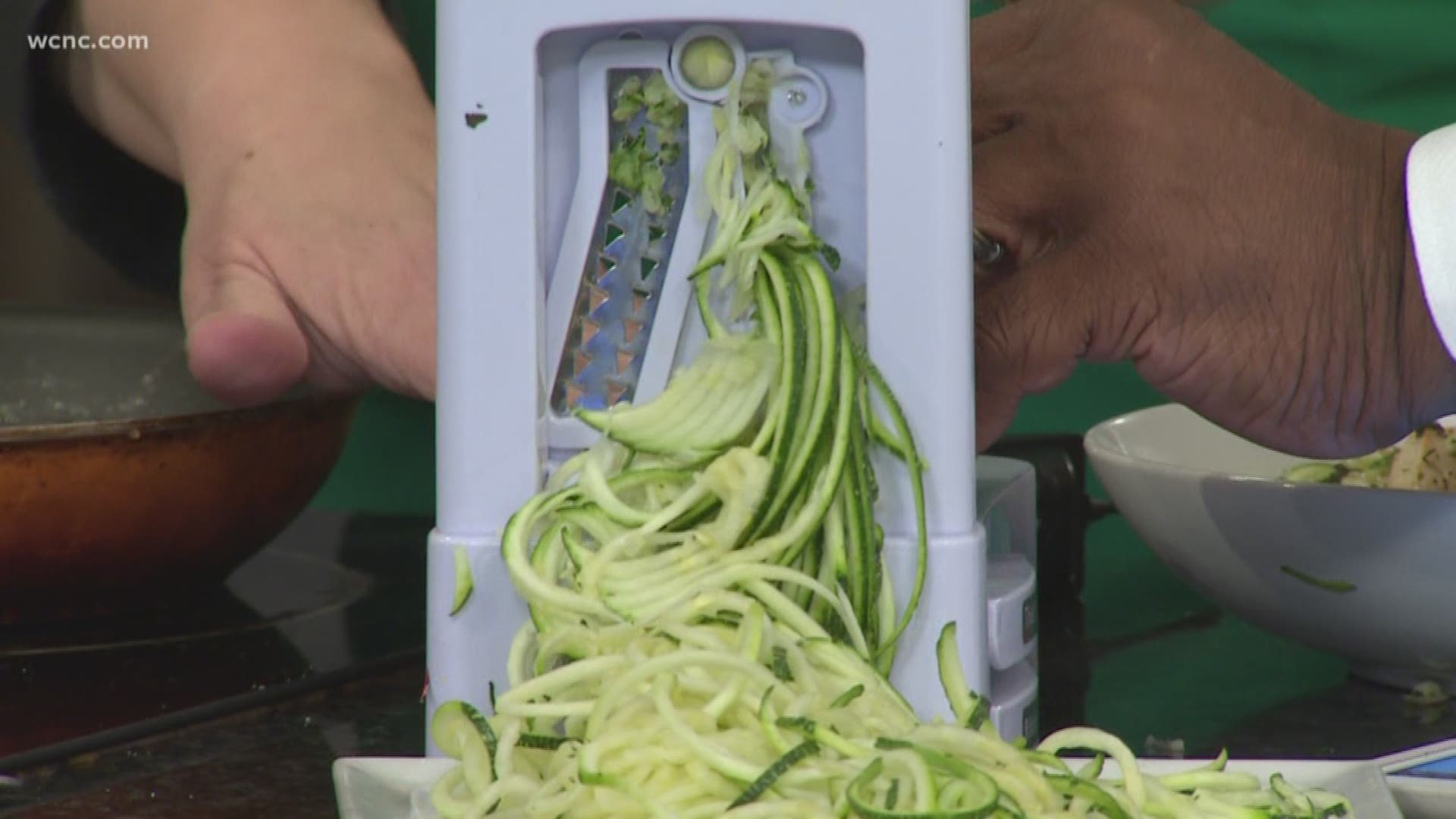 Chef Alisha Pierre shows us how to make a healthy, flavorful and easy-to-make meal with zucchini noodles.