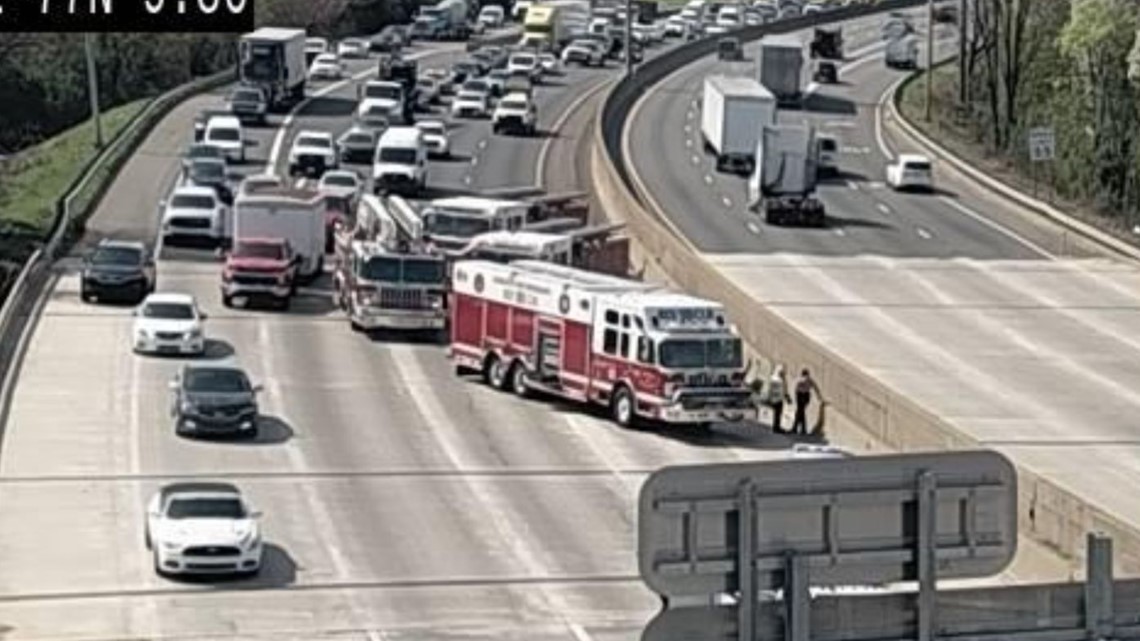 Crash causes major delays on I77 Charlotte, NC news