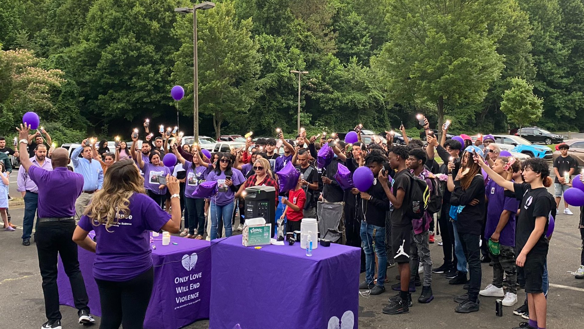 Vigil held for 17-year-old killed in west Charlotte shooting | wcnc.com