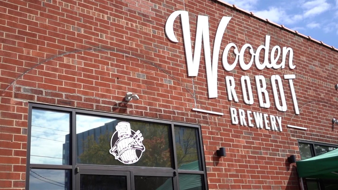 Wooden Robot to reopen taprooms for 1st time since owner's death - Vimarsana News