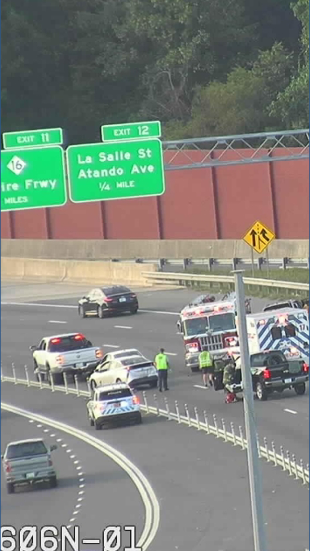 Crash closes 3 lanes on I-77 South near I-85 | wcnc.com