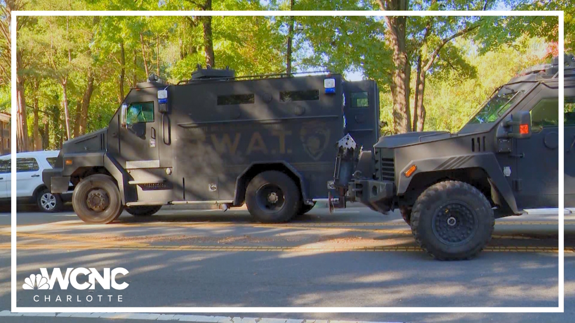 CMPD's SWAT team has responded near the intersection of Woodlawn Road and Scaleybark Road.