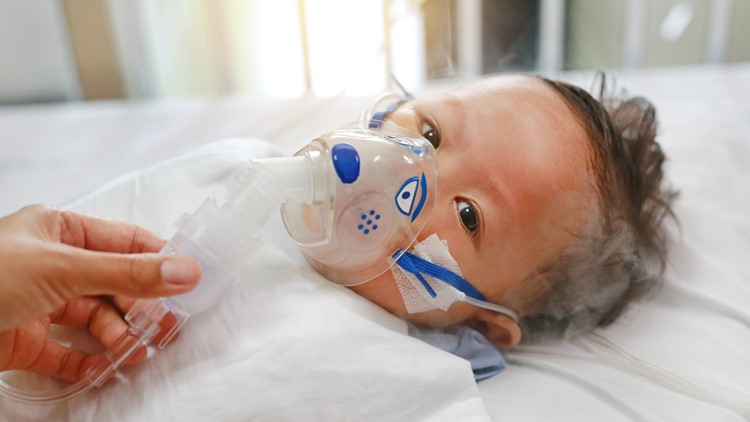 Children's hospitals reaching capacity, call for national health emergency due to RSV surge