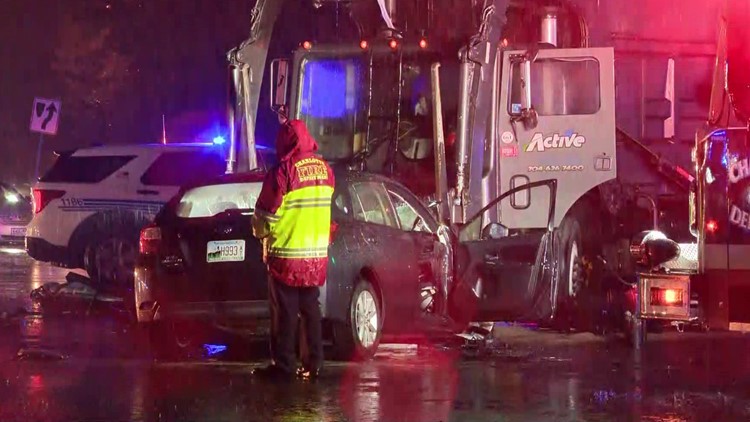 Deadly crash involving garbage truck blocks busy south Charlotte intersection