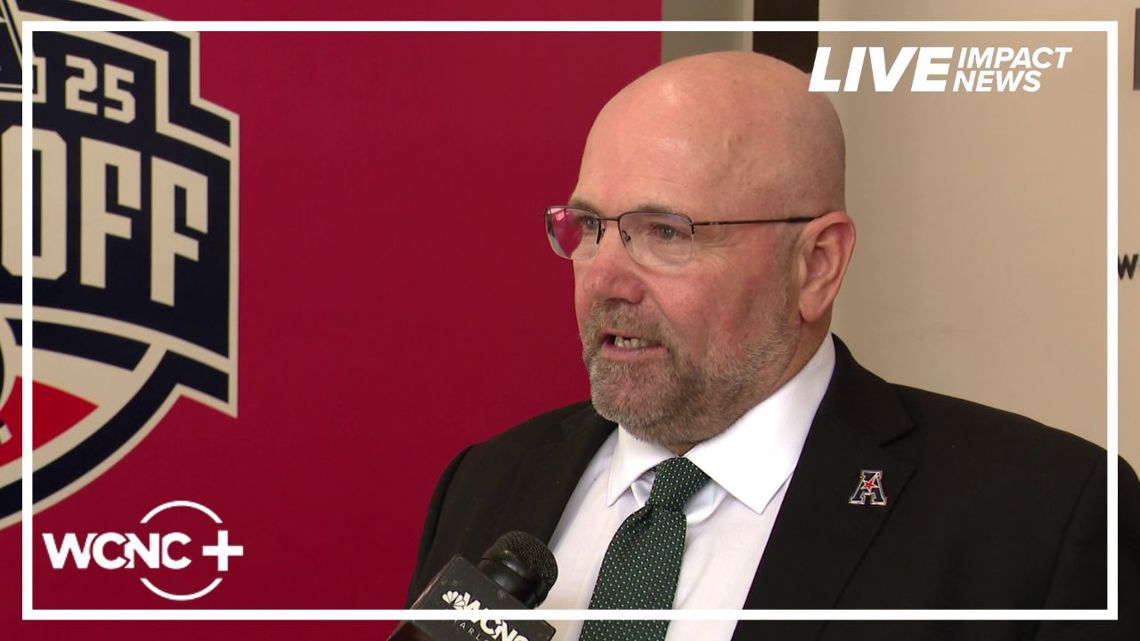 Coach Albin faces QB selection as Charlotte preps for App State