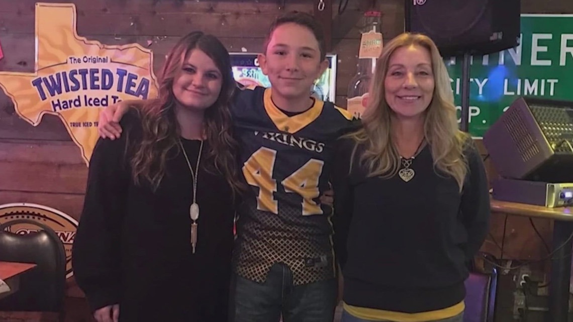 Police escorted estranged husband back to family home before fatal stabbing, loved ones say