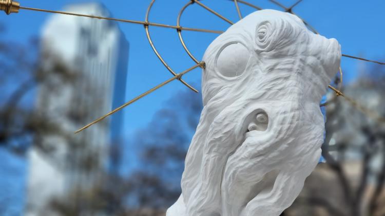 A mysterious cephalopod-headed statue appears in park where Confederate War Memorial once stood