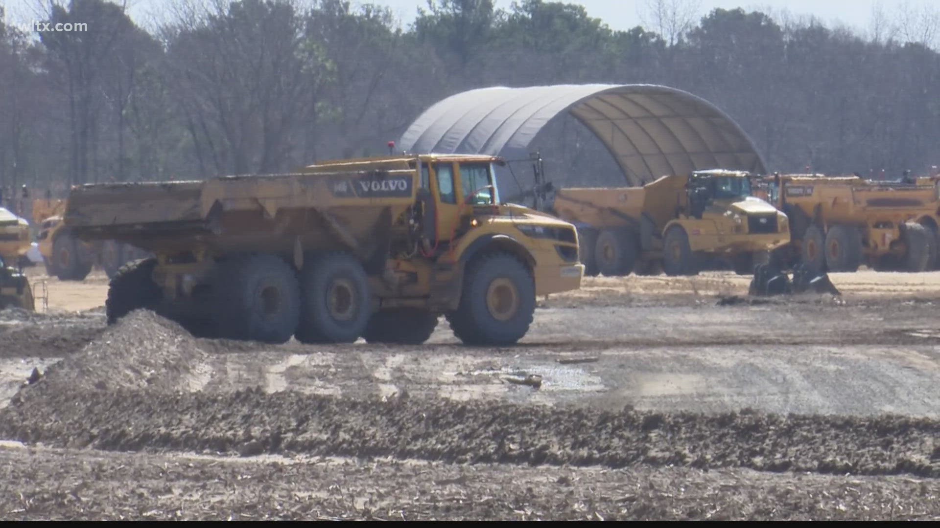 The electrical vehicle manufacturing plant held their groundbreaking ceremony.