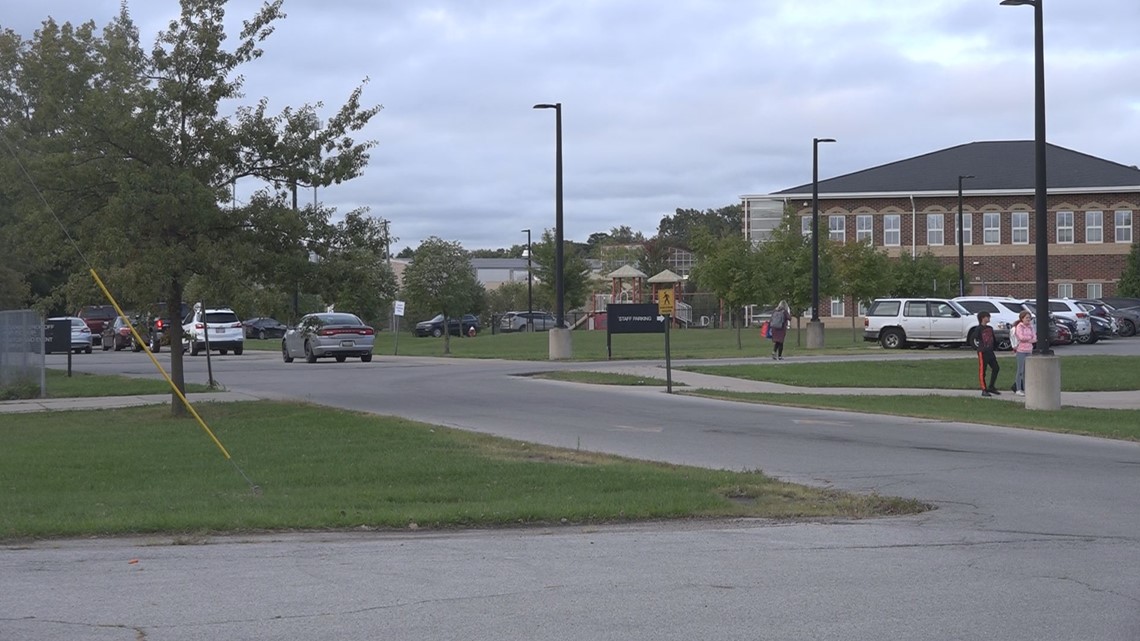 Idaho man dies in car, left for hours in school parking lot - Vimarsana News