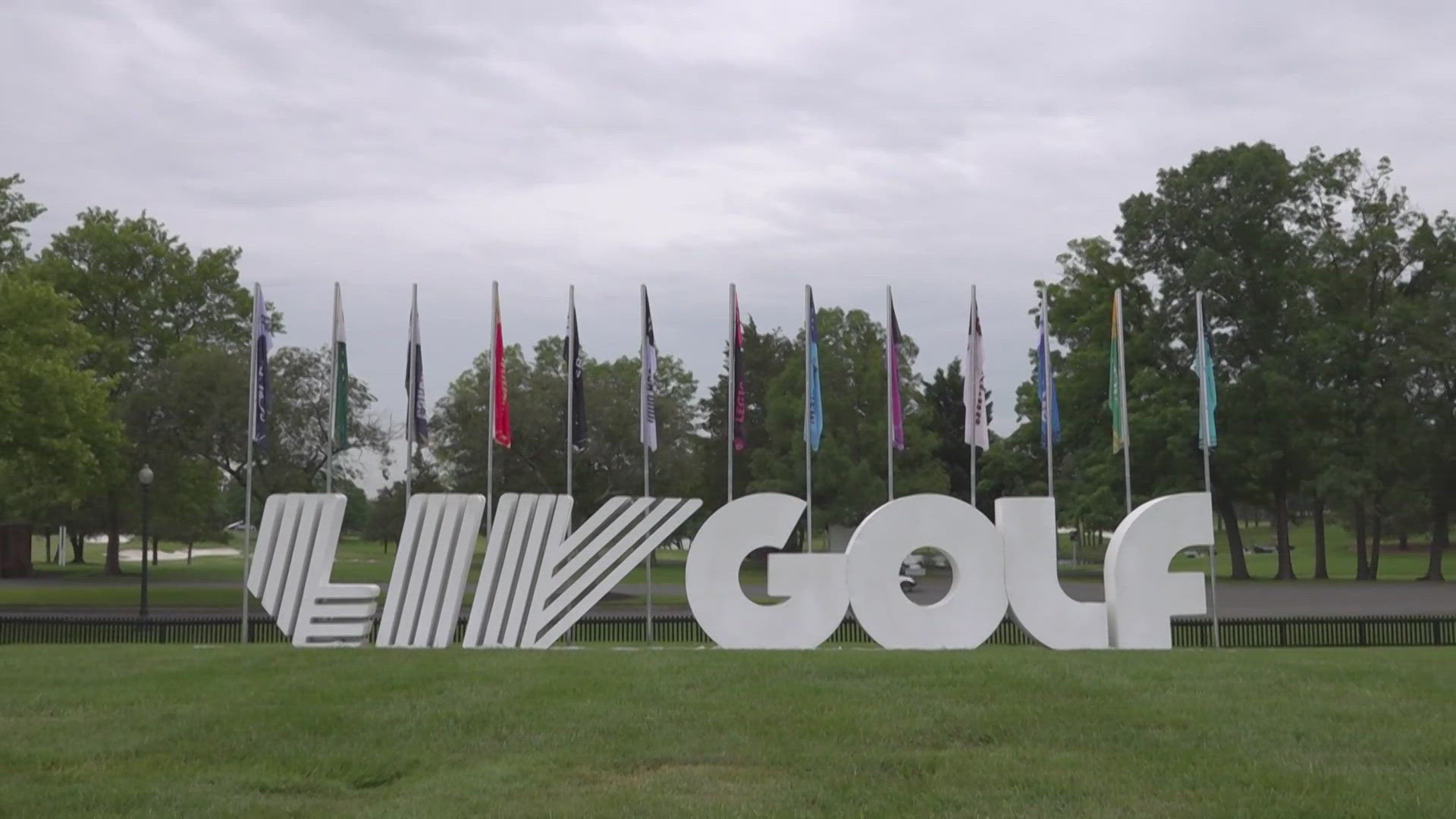 This 28 minute program dives into the LIV Golf Virginia event, how the tour works, the work of a golf charity, & U.S. Open preparations.