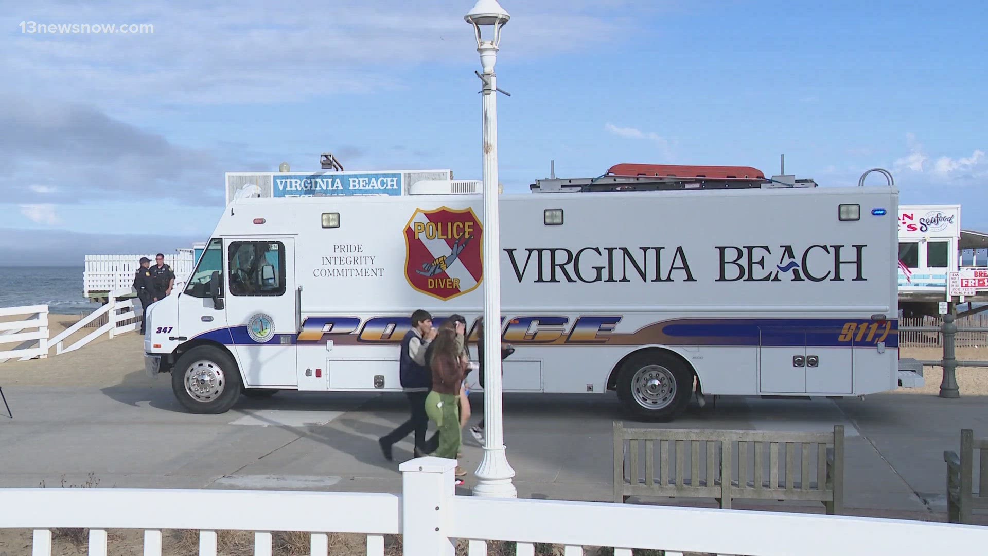 Police blame "adverse water conditions" for the delay in retrieving the vehicle that plunged off the fishing pier.