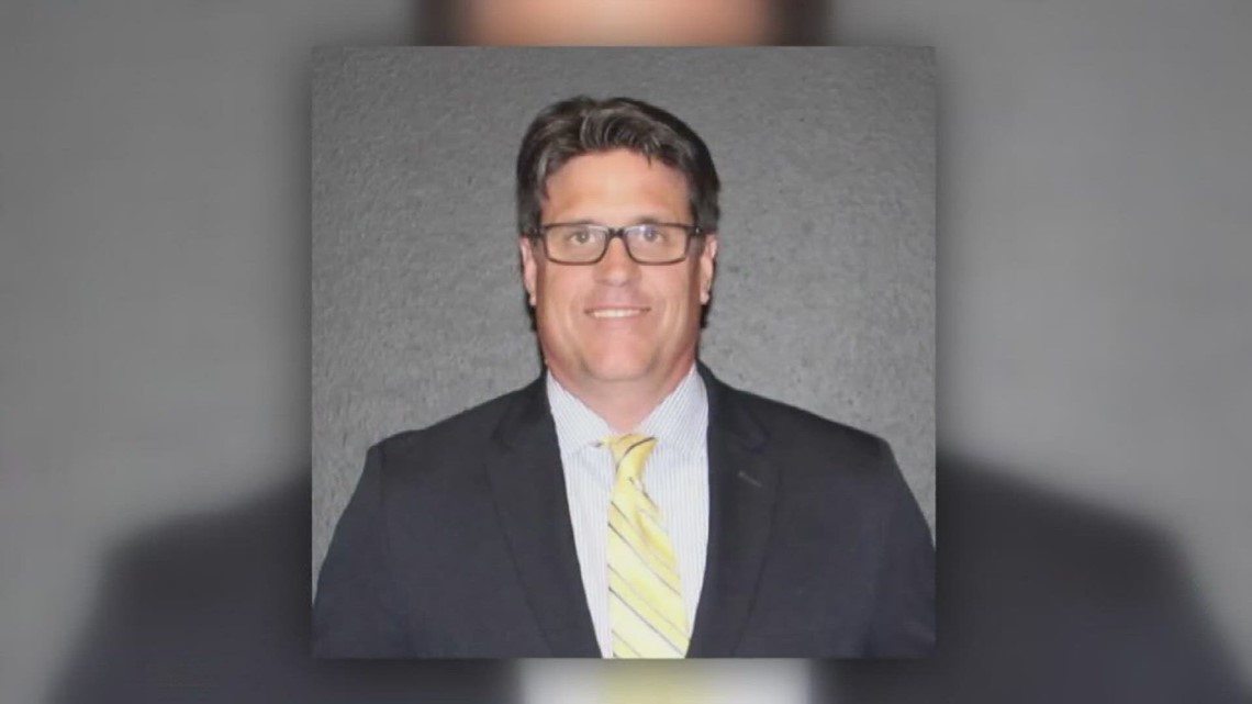 Principal apologizes, to take leave; mother, honor student still upset over dance penalties, Bible verses - Vimarsana News