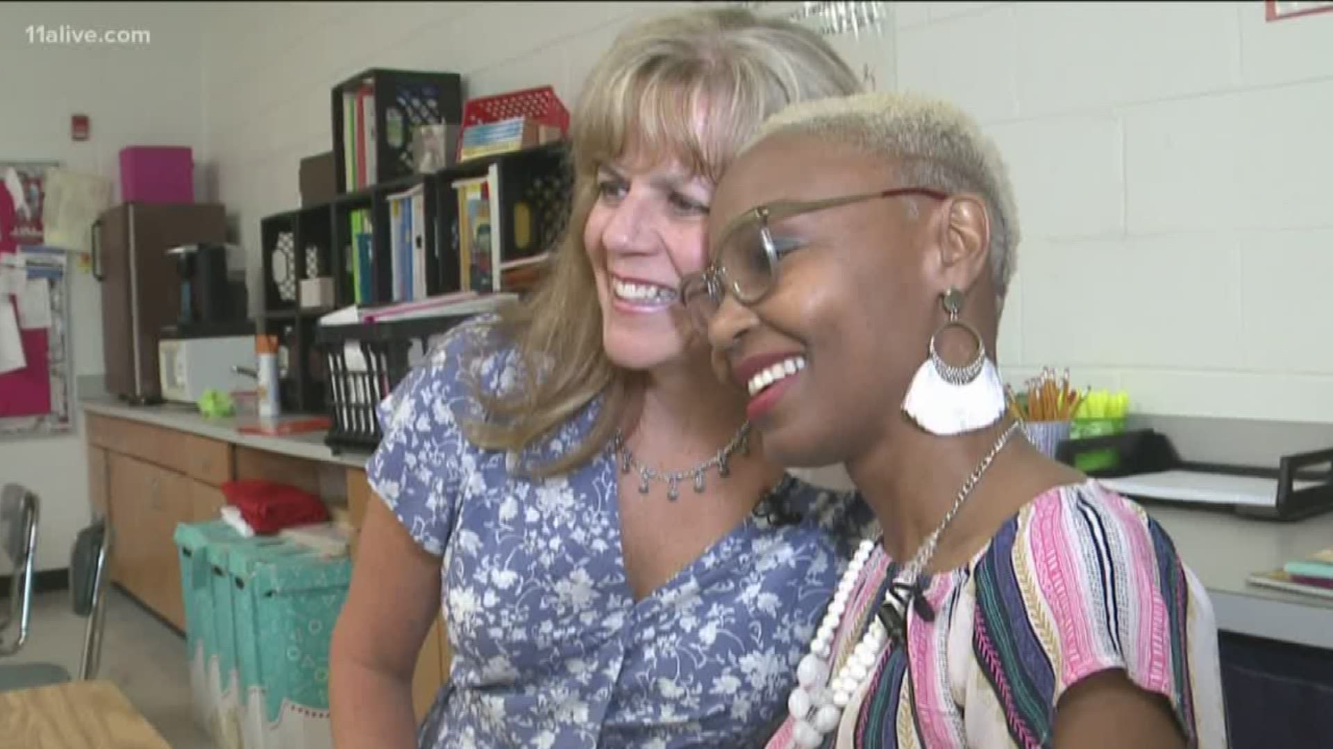 A counselor at Woodland Elementary School donated her kidney to a teacher at Woodland back in April, even though they barely knew each other.