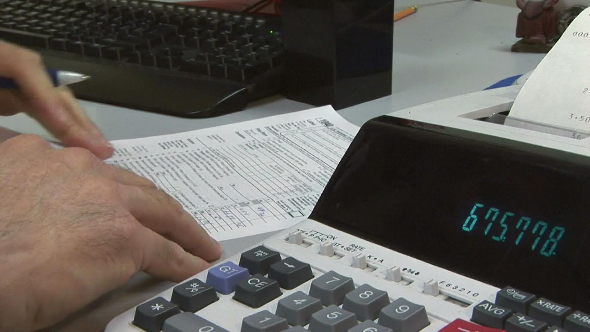 13 ON YOUR SIDE's Jay Plyburn is breaking down the three things you need to know this tax season.